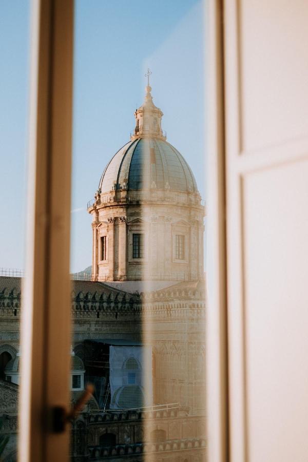 Suite Cathedral Palermo Bagian luar foto